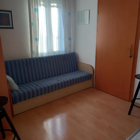 Garden House * Kaštela